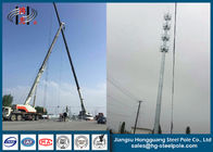 Communicatie Monopole Mobiele Antennetoren voor het Uitzenden met het Beklimmen van Ladder